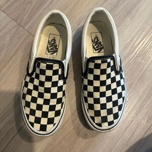 Vans - Checkered Platform